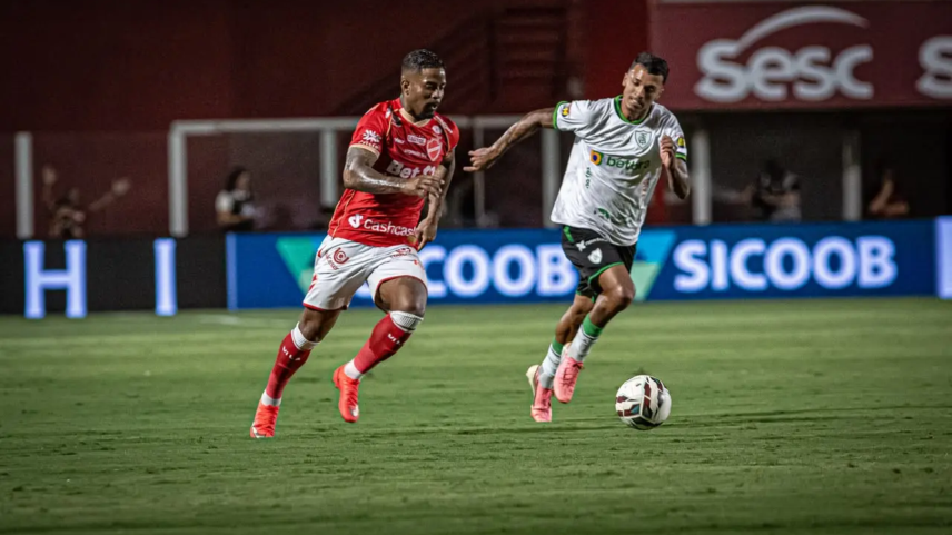 Atacante do América-MG minimiza derrota: "Estamos tentando dar o melhor" 3 Vila Nova América-MG Série B