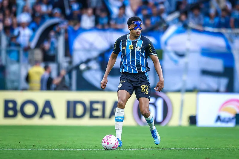 Wallace lamenta empate no Gre-Nal: “Agora é botar a cabeça no lugar”