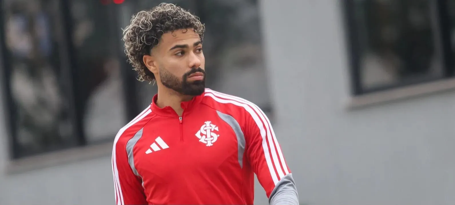 Meia pode ganhar chance no Internacional diante do Mirassol