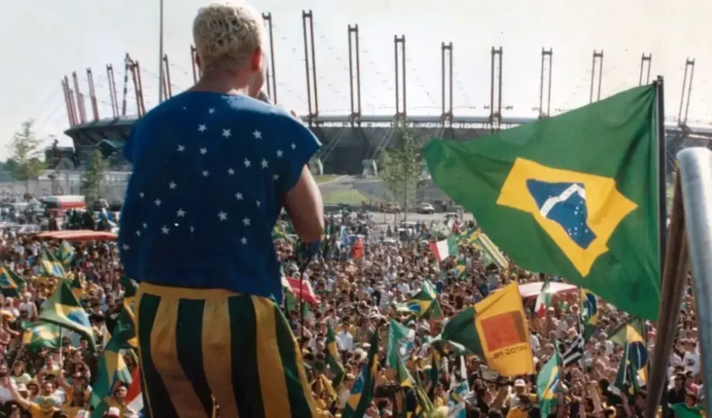 Luto! Morre Netinho, cantor que levou trio elétrico à Copa do Mundo de 1990