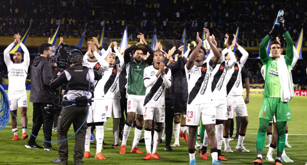 Vasco derruba Boca na Bombonera e entra em lista que tem Santos de Pelé e Paysandu