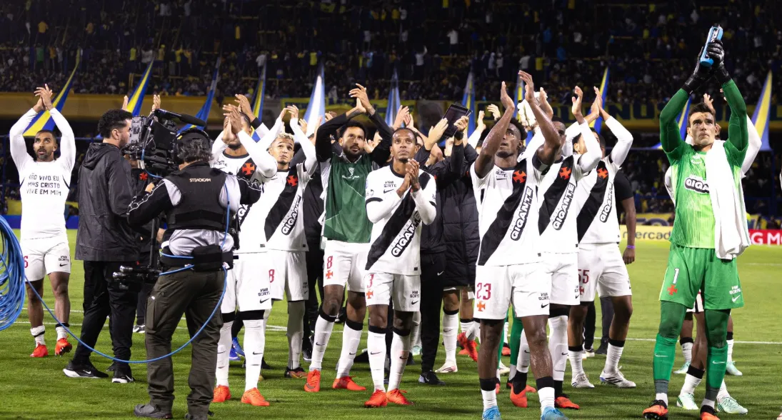 Vasco derruba Boca na Bombonera e entra em lista que tem Santos de Pelé e Paysandu