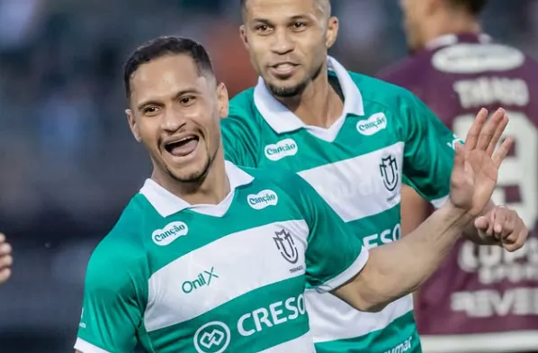 Serginho celebra terceiro título seguido e a força do Maringá