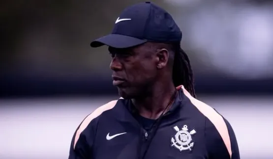 Seedorf admite Corinthians abalado, mas aposta em reação
