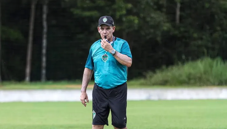 SÉRIE A3: Paulo Roberto inicia planejamento no União
