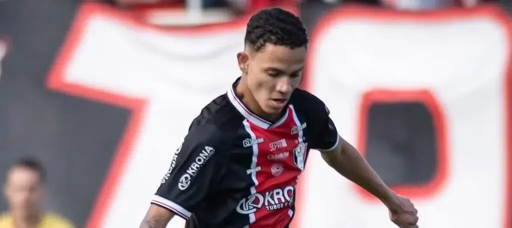 Conheça a revelação do Joinville que está a caminho da Chapecoense