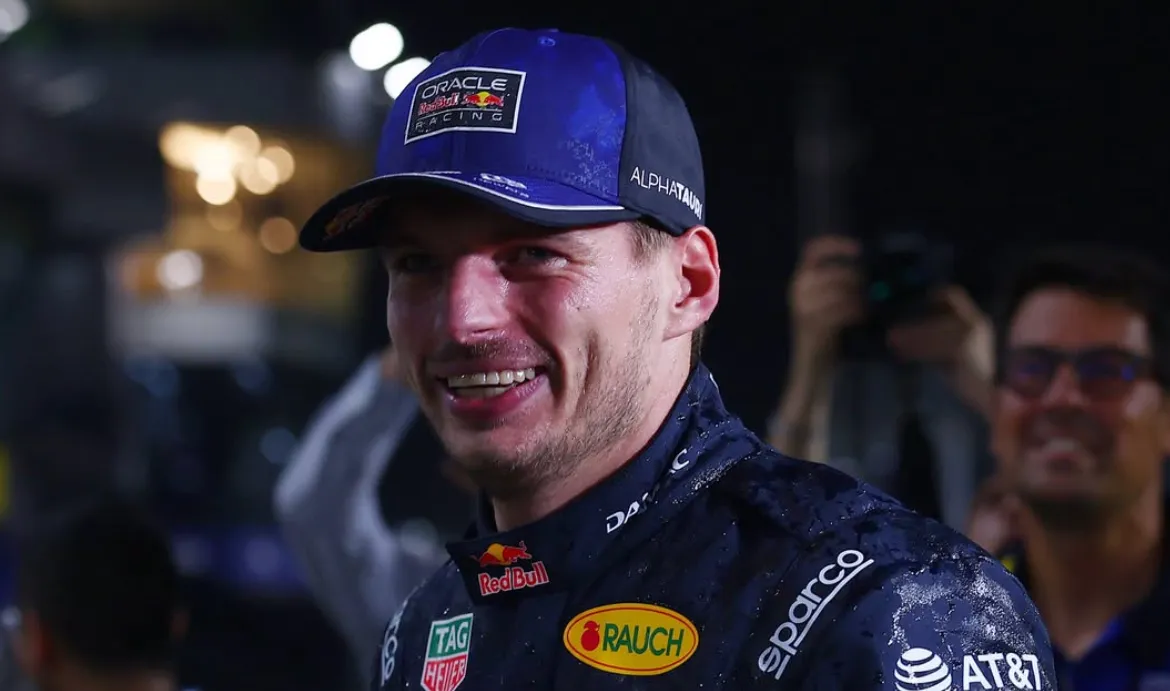 F1: Verstappen vence GP do Bahrein e Mercedes vive drama