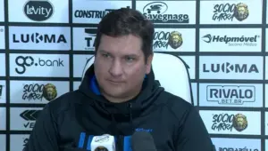 Matheus Costa lamenta empate, mas mantém Inter viva pelo acesso