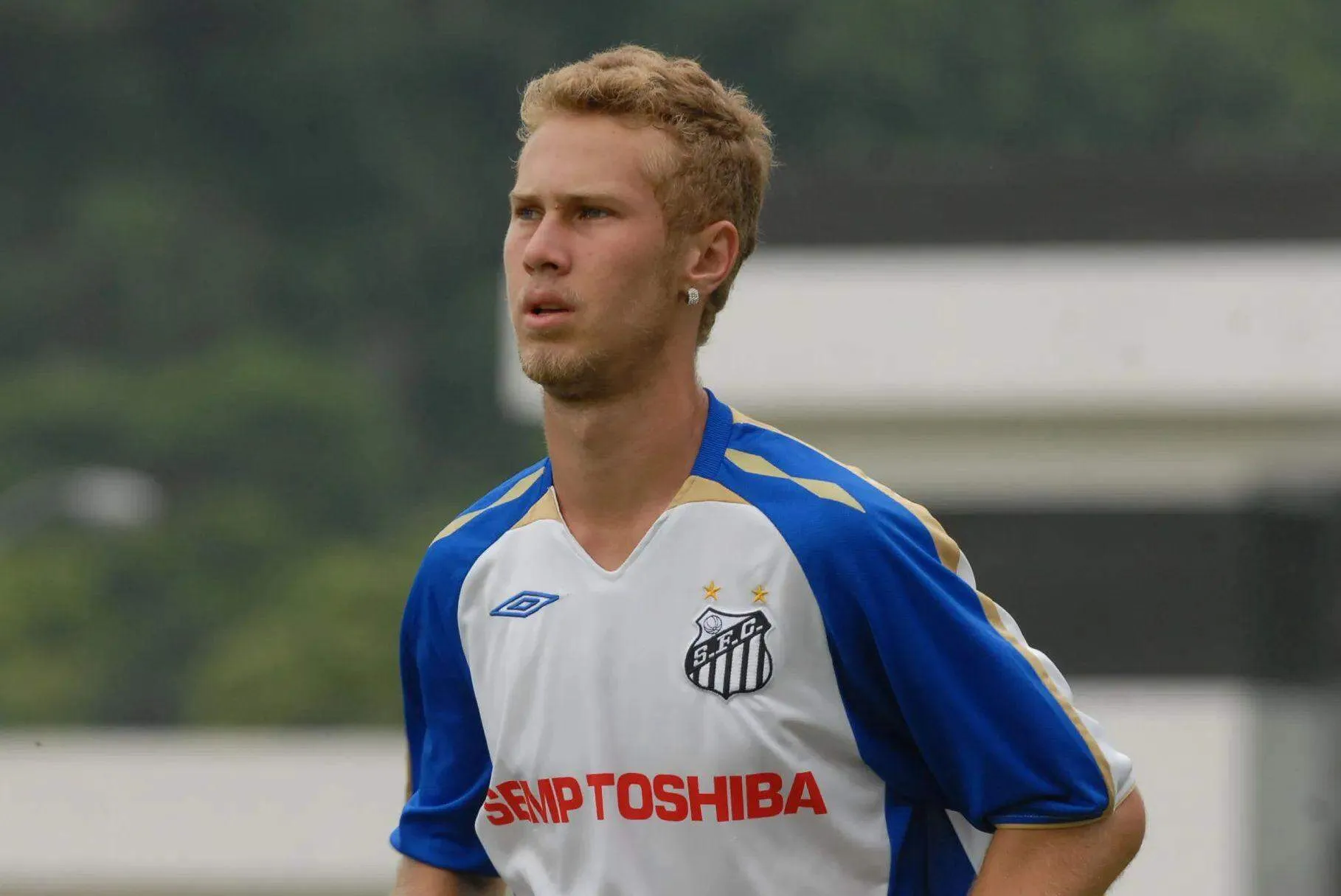 Alemão revela arrependimento por saída precoce do Santos: “Não era o momento”