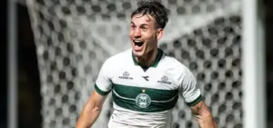 Coritiba mira a contratação de atacante do Fluminense em definitivo
