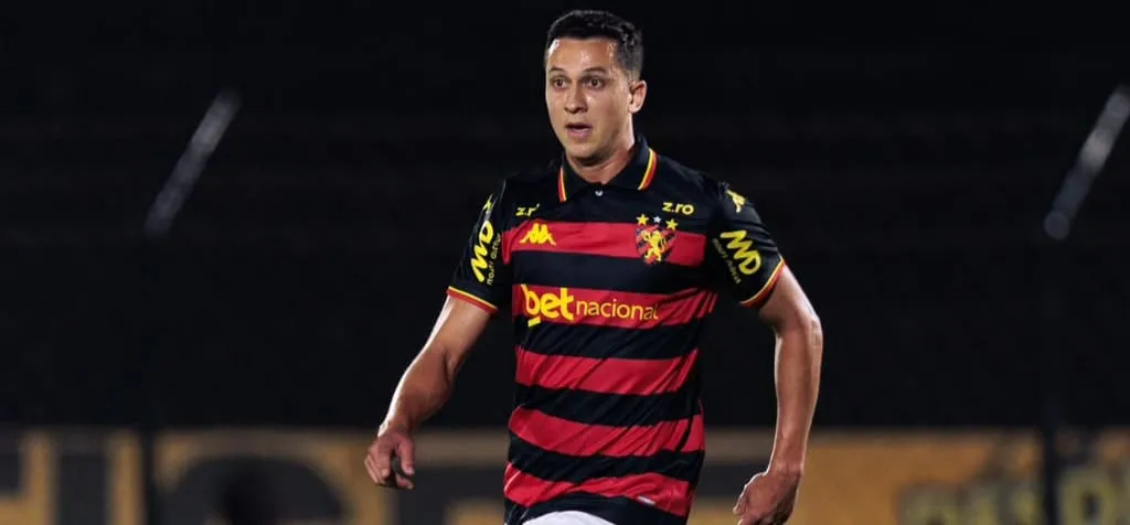 Juan Alano mira sequência regular no Sport após boa atuação