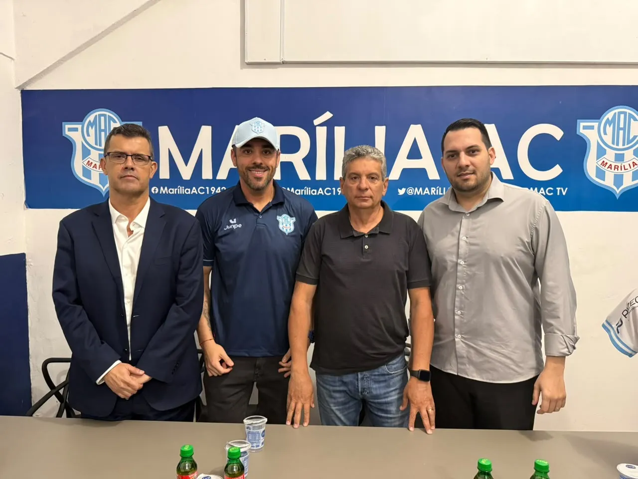 Marília apresenta Marcelo Marelli, que promete equipe competitiva para a Série A2