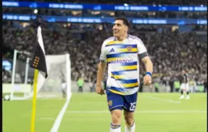 BLOG DO ARI: Menina vascaína vai da glória ao desastre!