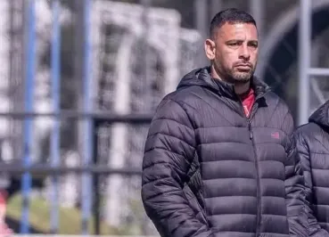 Joinville afasta Diego Souza por 30 dias após polêmica de licença de treinador