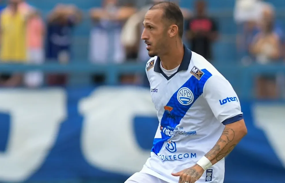 SÓ NO FI: Niteroiense lidera e disputa esquenta no Carioca B1