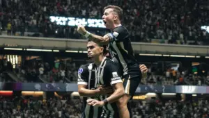 Atlético-MG 3 x 0 City Torque-URU - Galo Doido com um pé na final!