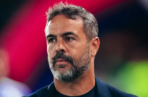 Artur Jorge relata xenofobia em discussão com torcedor do Cruzeiro