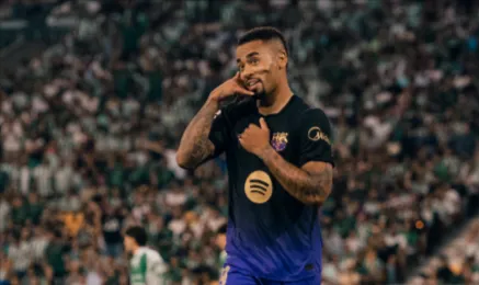 ESPANHOL: Barcelona goleia Betis e mantém 100% no torneio