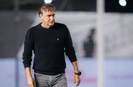 Cuca indica substituto de Neymar contra o Palmeiras