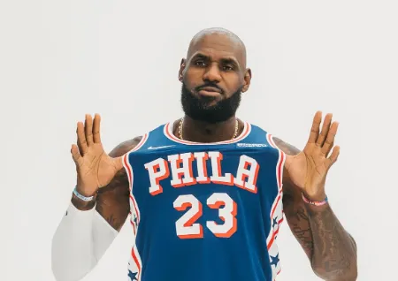 LeBron James faz preparação especial antes de estreia pelos 76ers