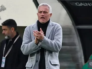 Flick e Mourinho reiteram confiança na arbitragem antes do El Clásico