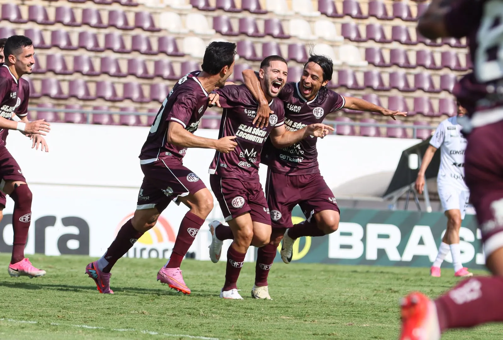 Ferroviária 2 x 0 Inter de Limeira – Paulistas garantem acesso à Série B