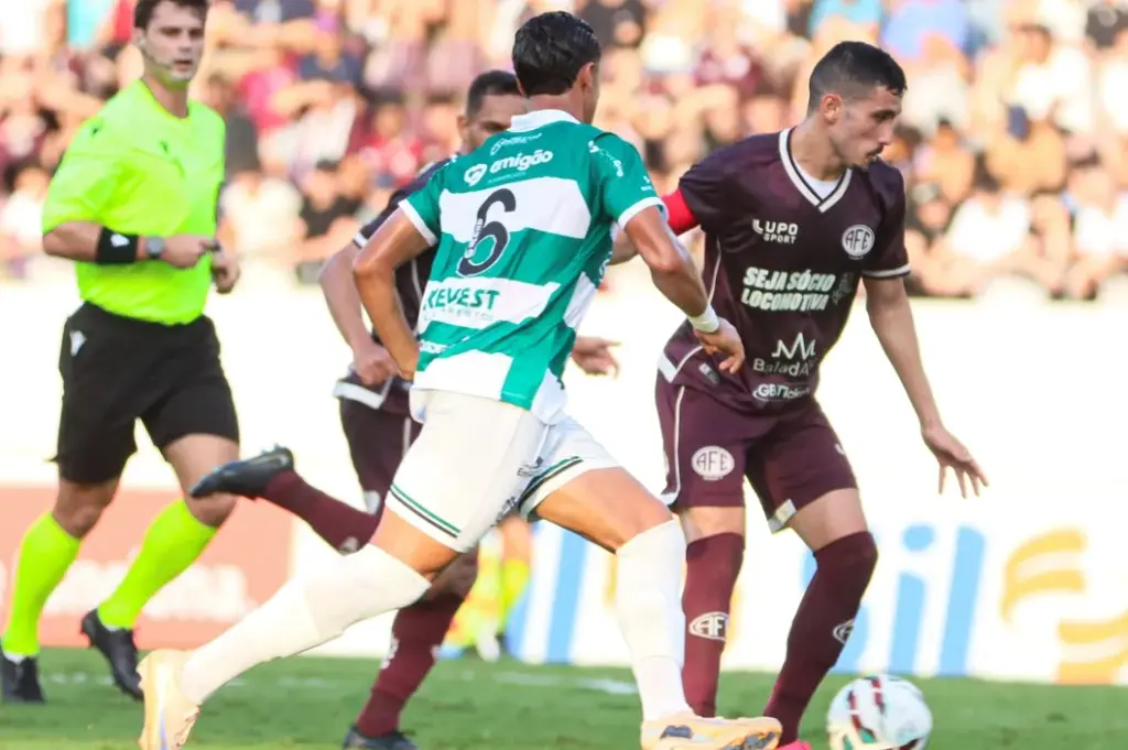 Ferroviária 1 x 2 Maringá-PR - Dogão é campeão da Série C com direito a 'porradaria' no final!