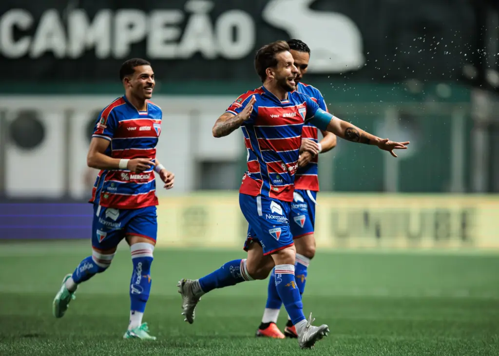 SÉRIE B: Vila Nova perde chance de reassumir topo e América-MG é rebaixado 2 Fortaleza bate América-MG Série B