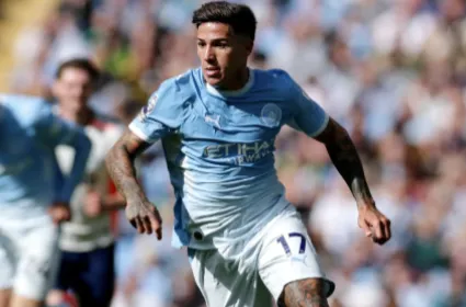 Manchester City conclui contratação de Enzo Fernández