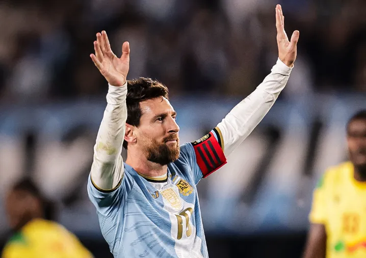 Imprensa mundial se derrete por Messi: ‘O melhor até o último dia’