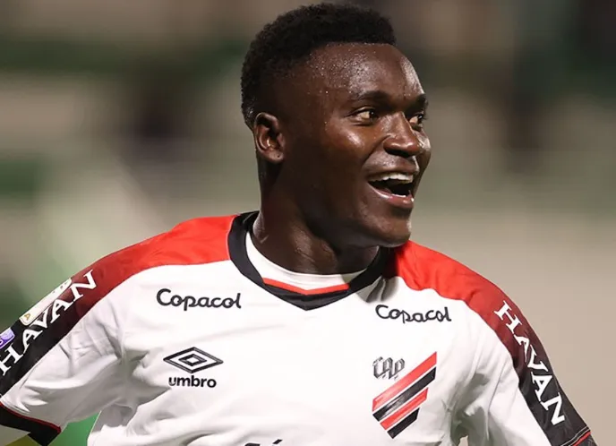 BRASILEIRÃO: Athletico assume 3º lugar; Red Bull Bragantino bate o Cruzeiro