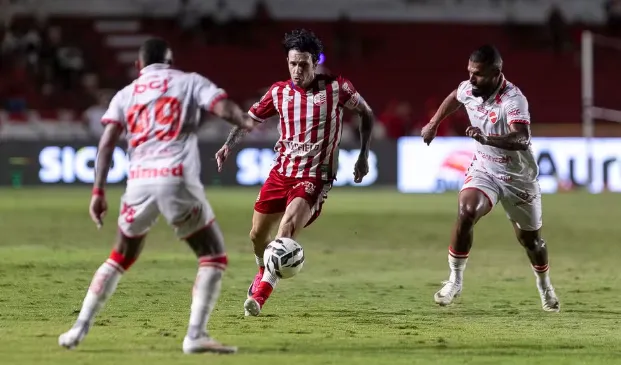 Náutico perde Jean Carlos e terá desfalque inédito na Série B