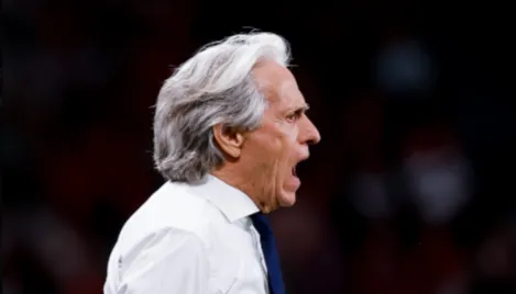 Jorge Jesus evita comentar críticas em carta de Cristiano Ronaldo