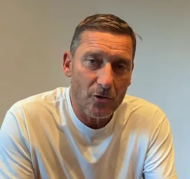 Totti revela mágoa e diz que saída da Roma foi forçada