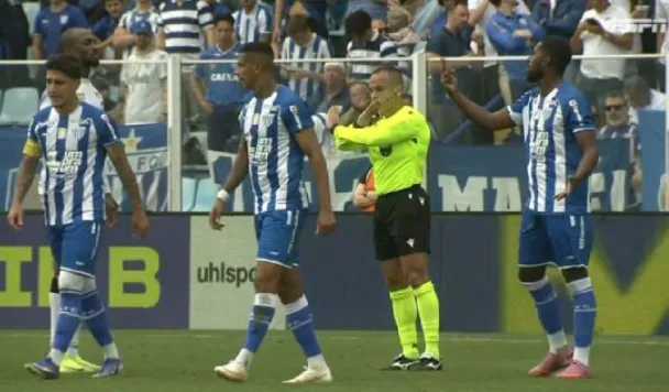 Série B: Avaí repudia caso de racismo contra o Ceará