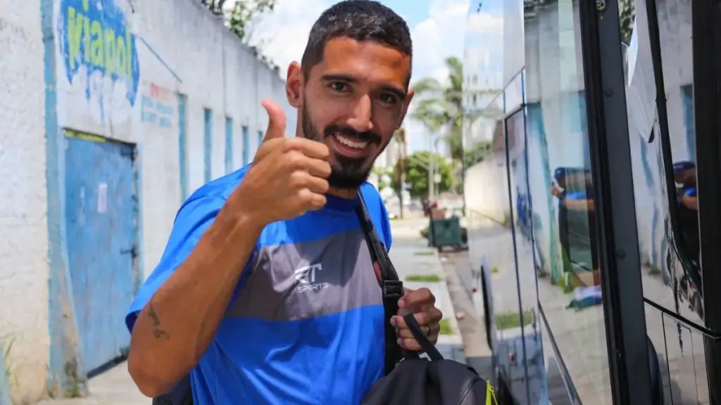 Inter de Bebedouro anuncia zagueiro Lucas Cezane para 2027