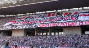 Diante de 45 mil, Santa Cruz-PE volta à Série B após uma década