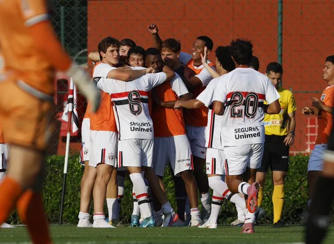 PAULISTÃO SUB-20: São Paulo, Santo André e Capivariano avançam