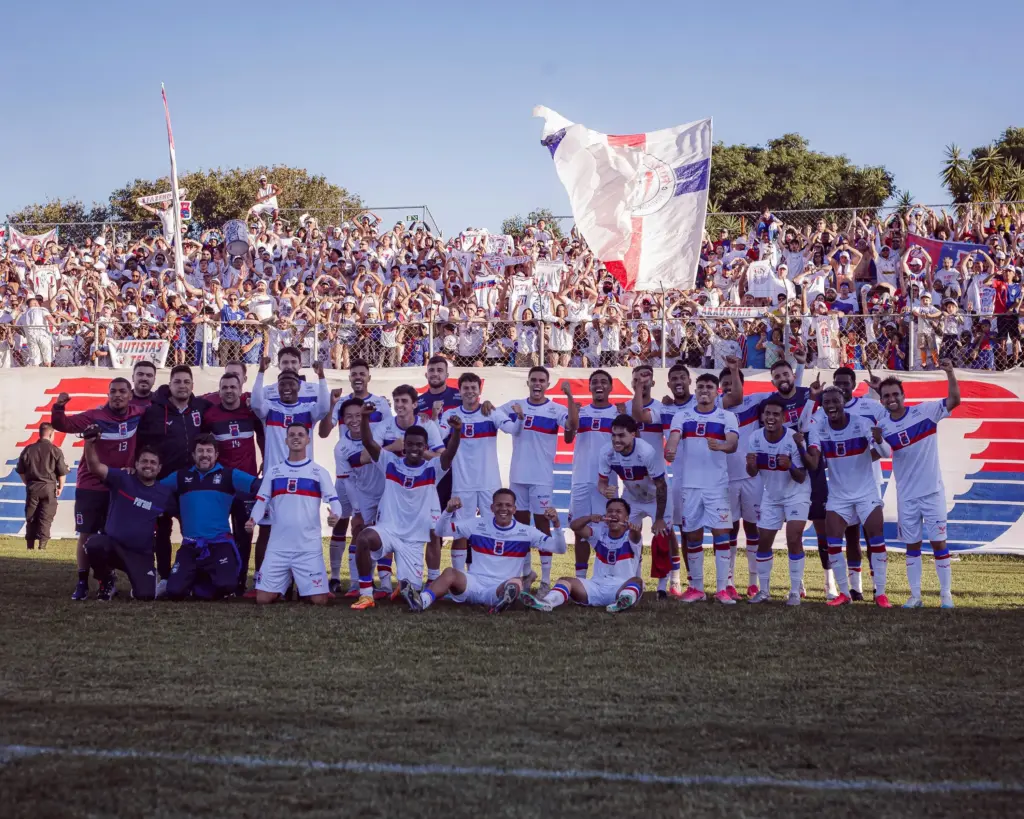 Copa Paraná: Foz e Paraná abrem semifinais neste domingo