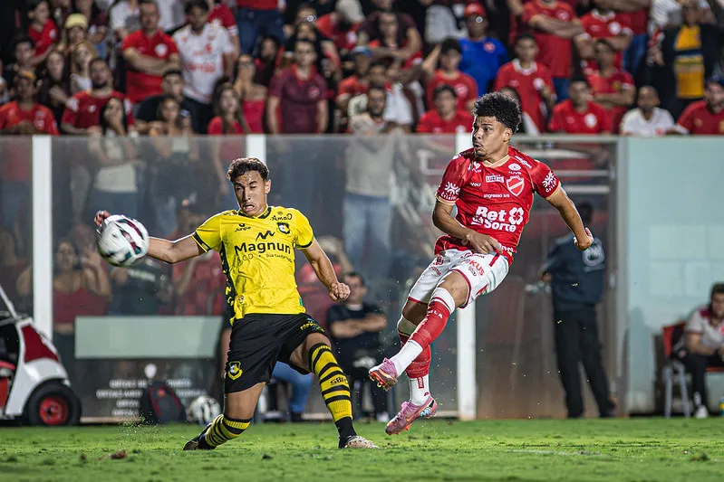São Bernardo x Vila Nova – Onde assistir, escalações e arbitragem